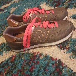 BNWOT New balance tennis shoes